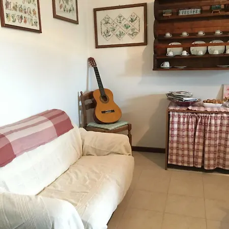 Alojamento de Acomodação e Pequeno-almoço Ai Sette Noci *